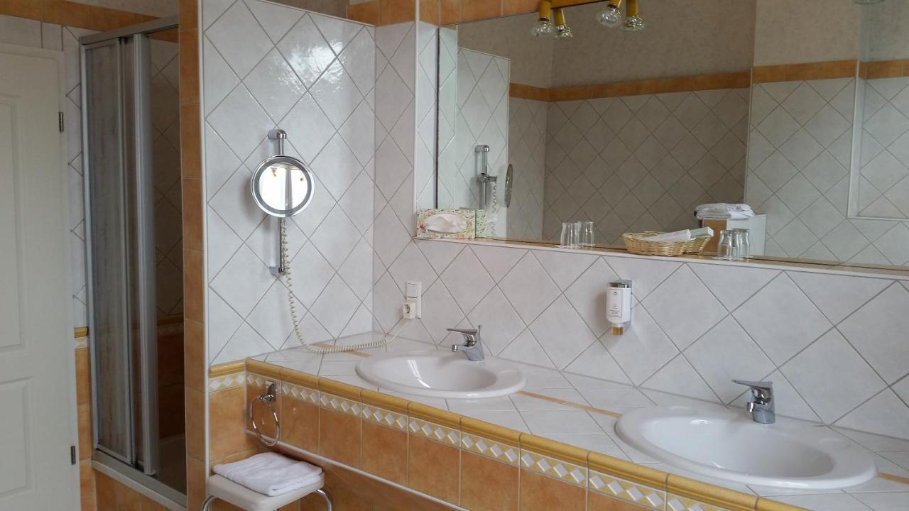 Villa Sophienhoehe Kerpen  Dış mekan fotoğraf